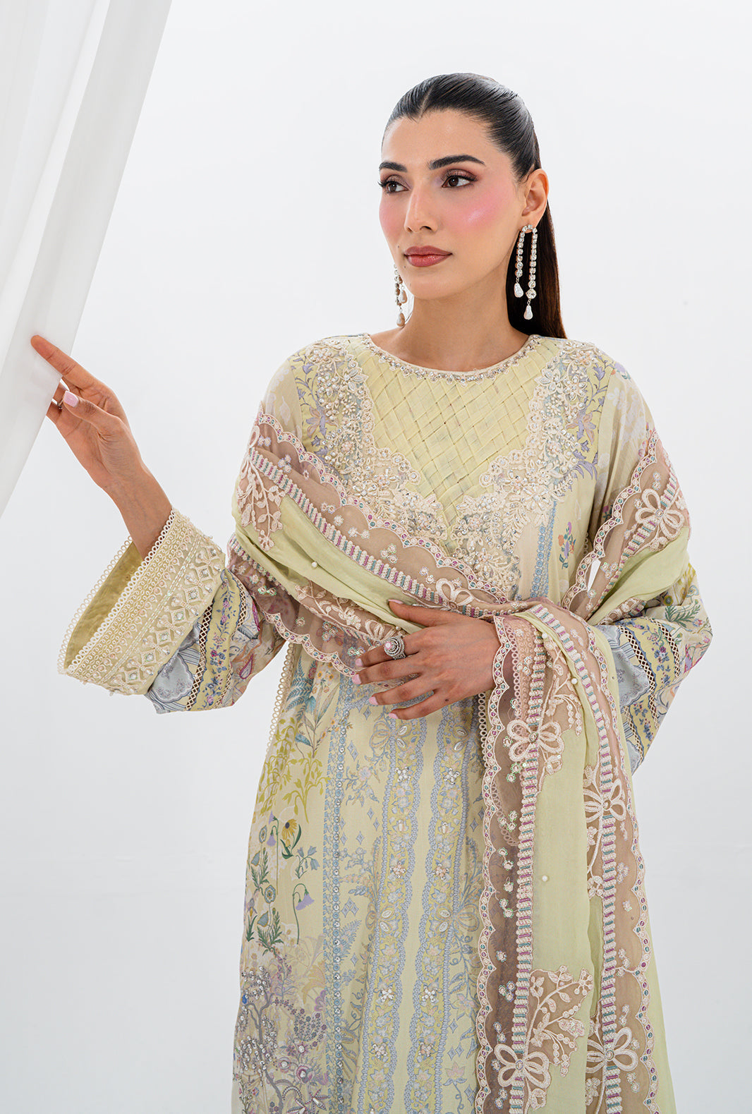 AJR Couture | Luxe Silk 26 | Isra