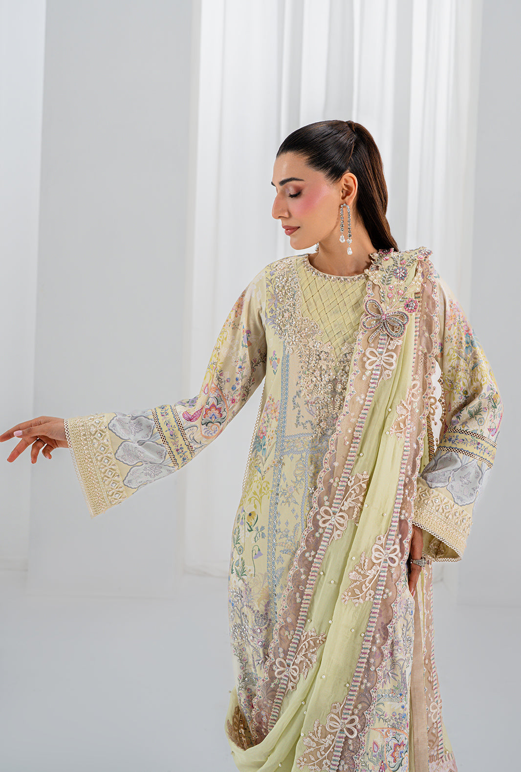 AJR Couture | Luxe Silk 26 | Isra
