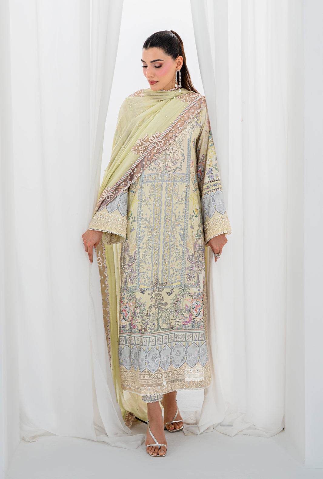 AJR Couture | Luxe Silk 26 | Isra