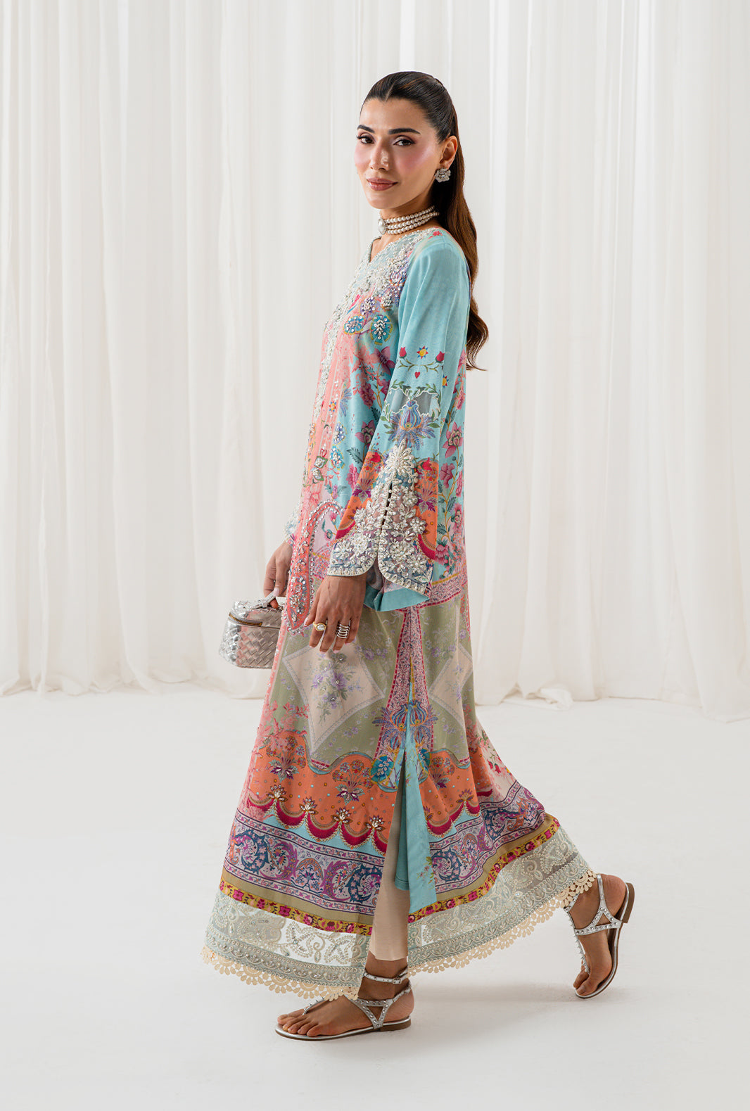 AJR Couture | Luxe Silk 26 | Lyra