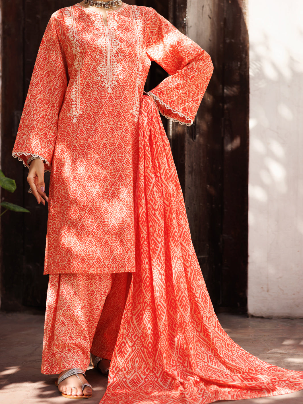 Almirah | Traditional Tale | ALP-3PS-2129