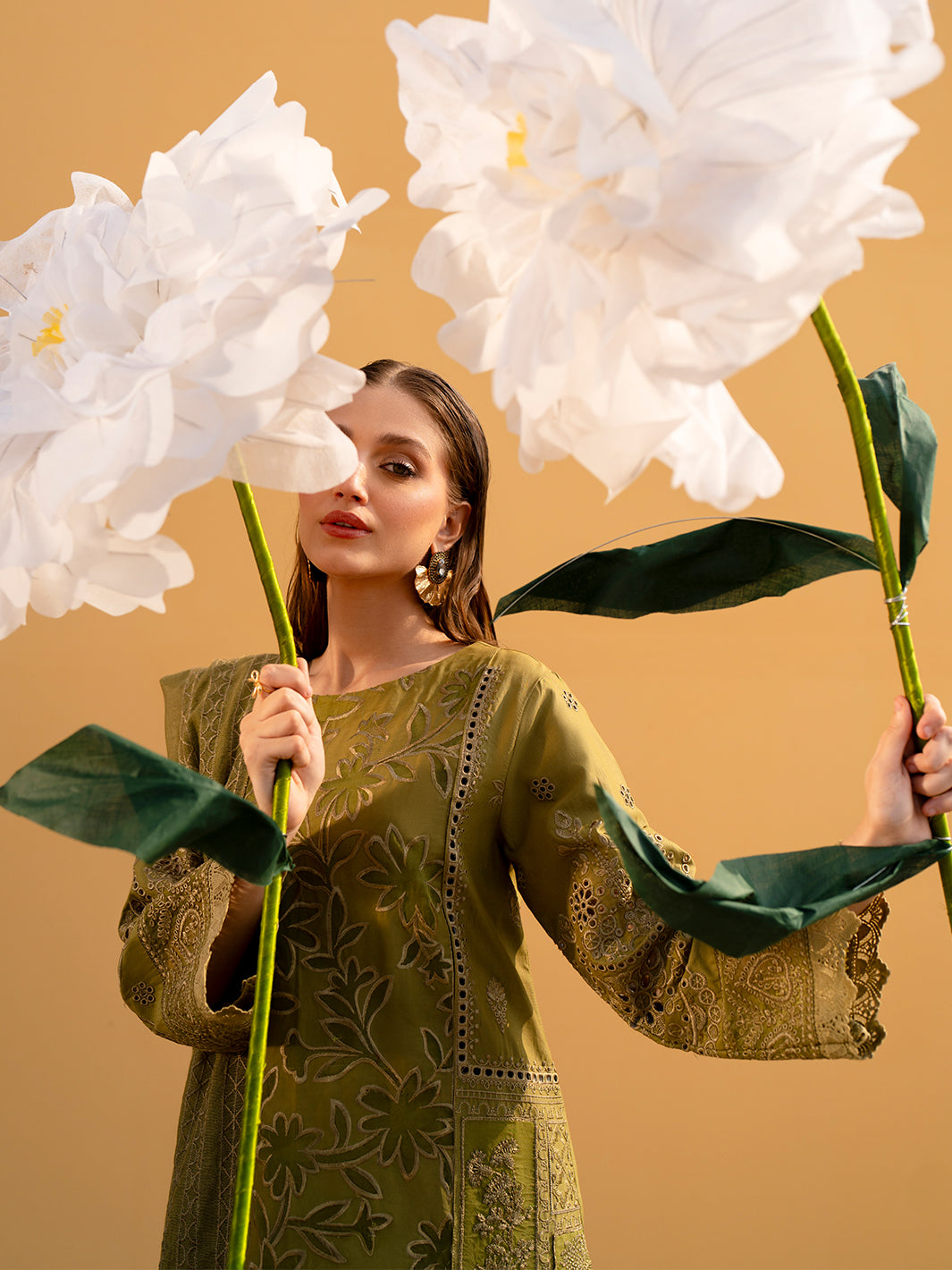 Mahnur | Sirena Luxury Lawn 25 | Adrienne - House Of Anaya