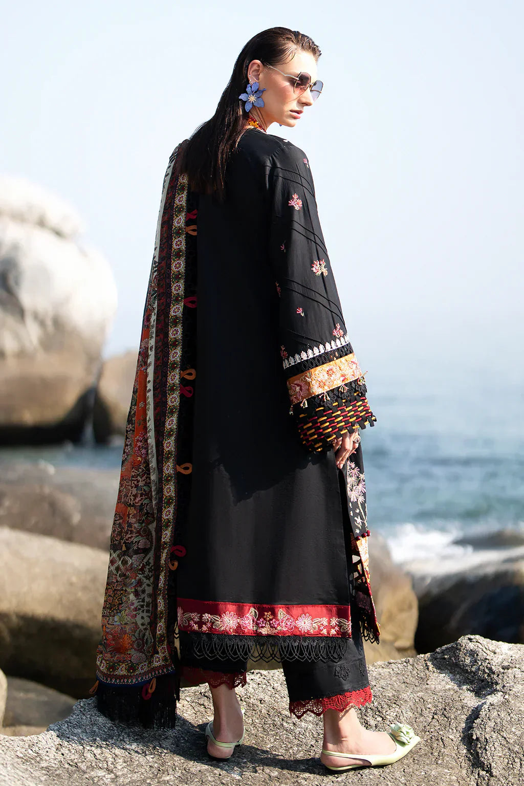 AJR Couture | Alif Signature Luxury Lawn 24 | Noir - House Of Anaya