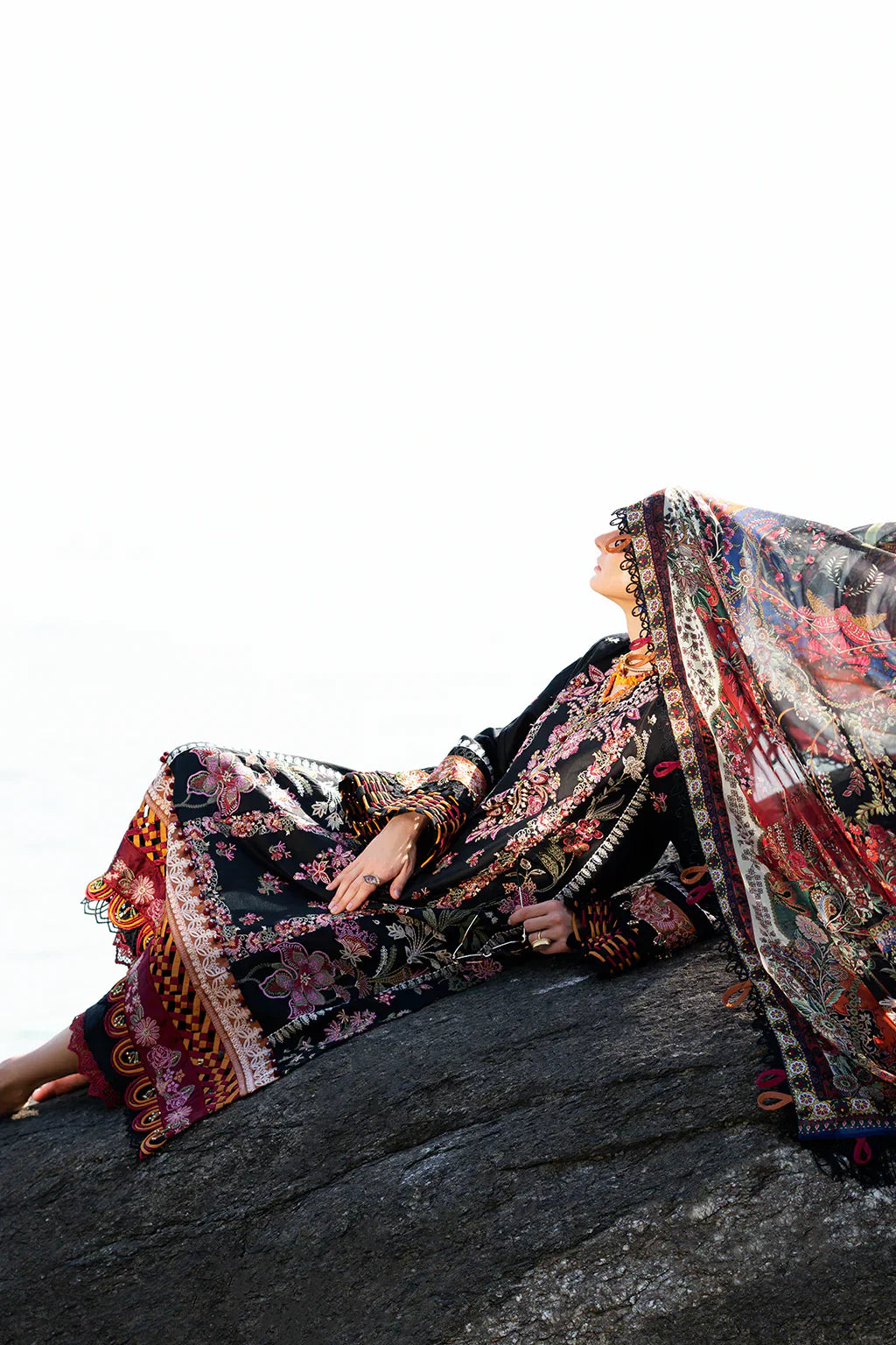 AJR Couture | Alif Signature Luxury Lawn 24 | Noir - House Of Anaya