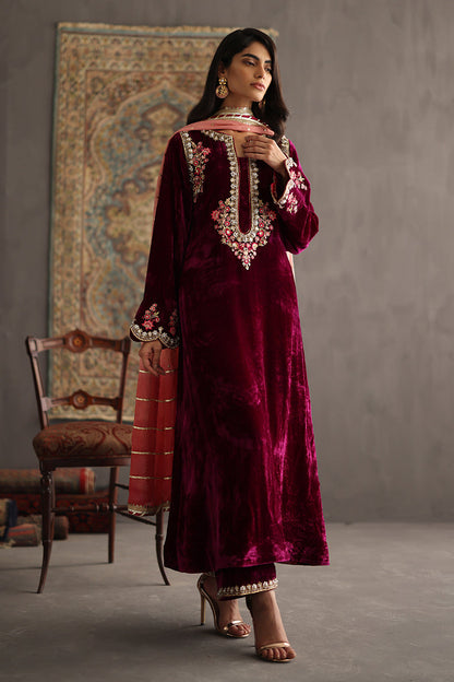 Sana Abbas | Velvet Formals | AMETHYST - House Of Anaya