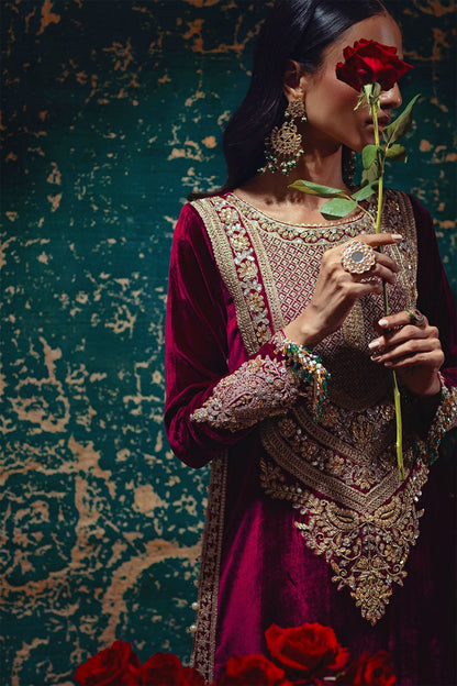 Annus Abrar | Mirha Winter Velour | Ezra