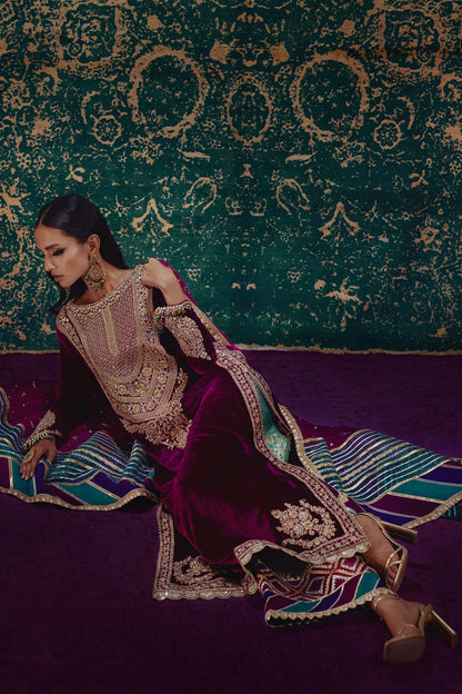 Annus Abrar | Mirha Winter Velour | Ezra