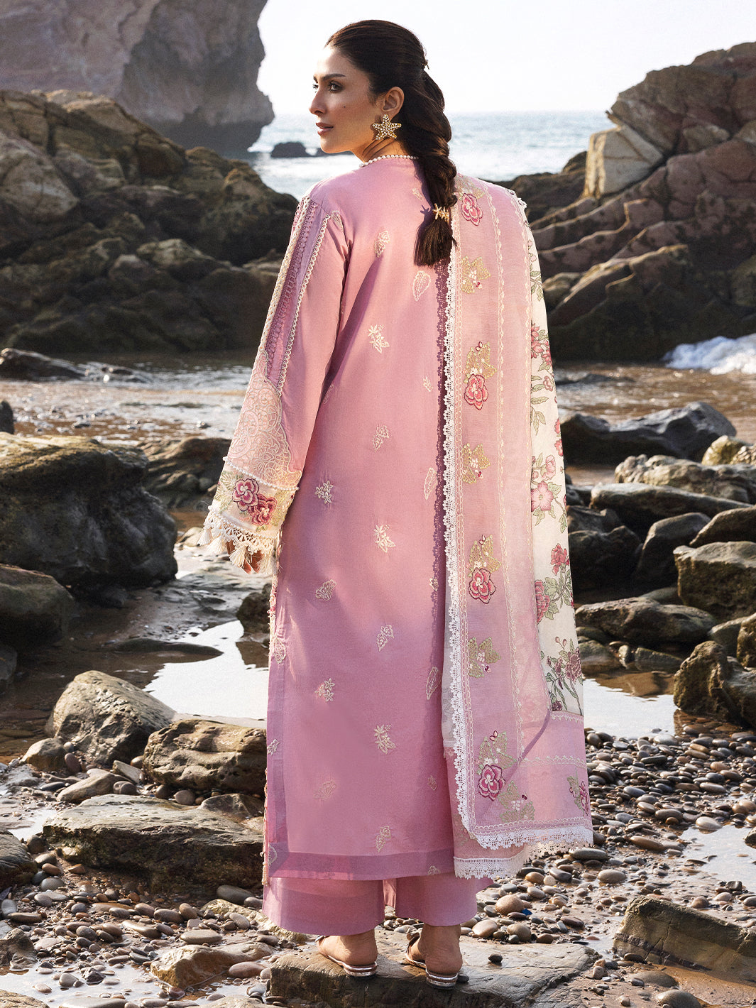 Mahnur | Sirena Luxury Lawn 25 | Aria - House Of Anaya