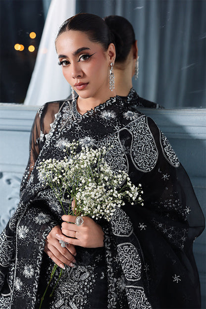 Saffron | Zynoria Formals 25 | Onyx
