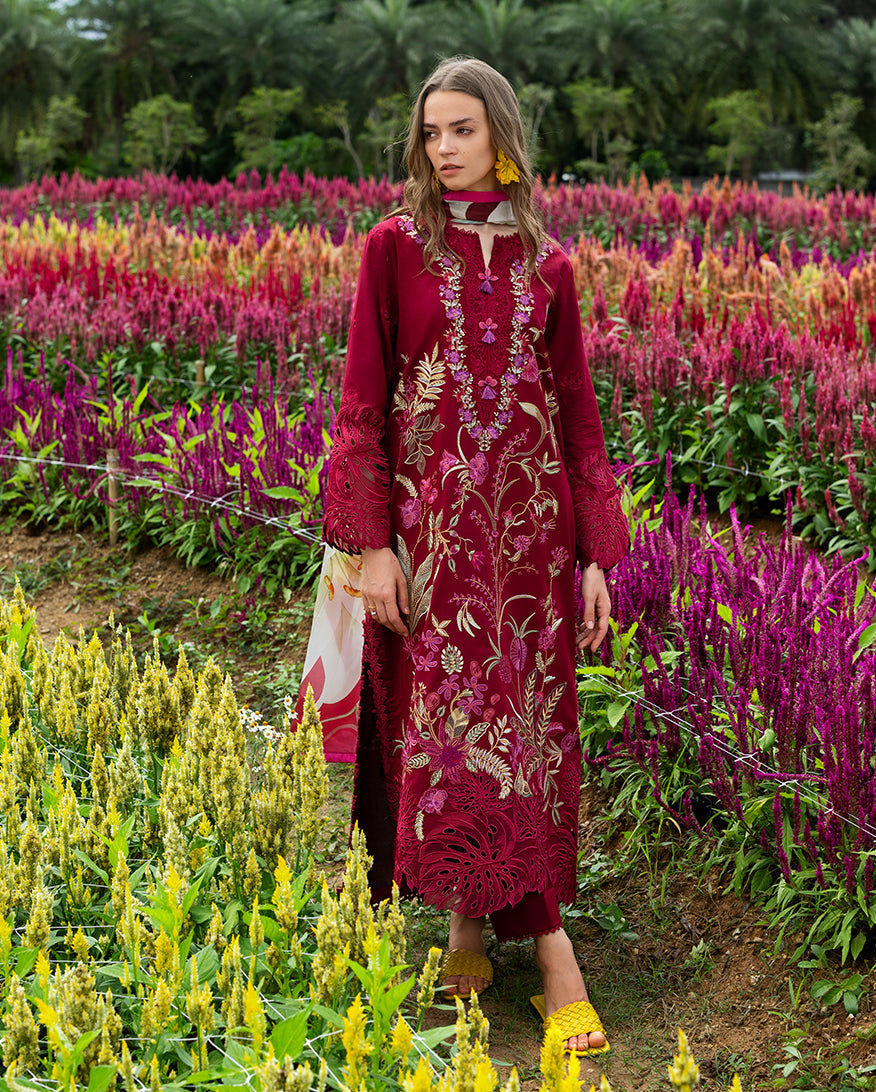 Mushq | Hemline the Secret Garden | Aurora Petals