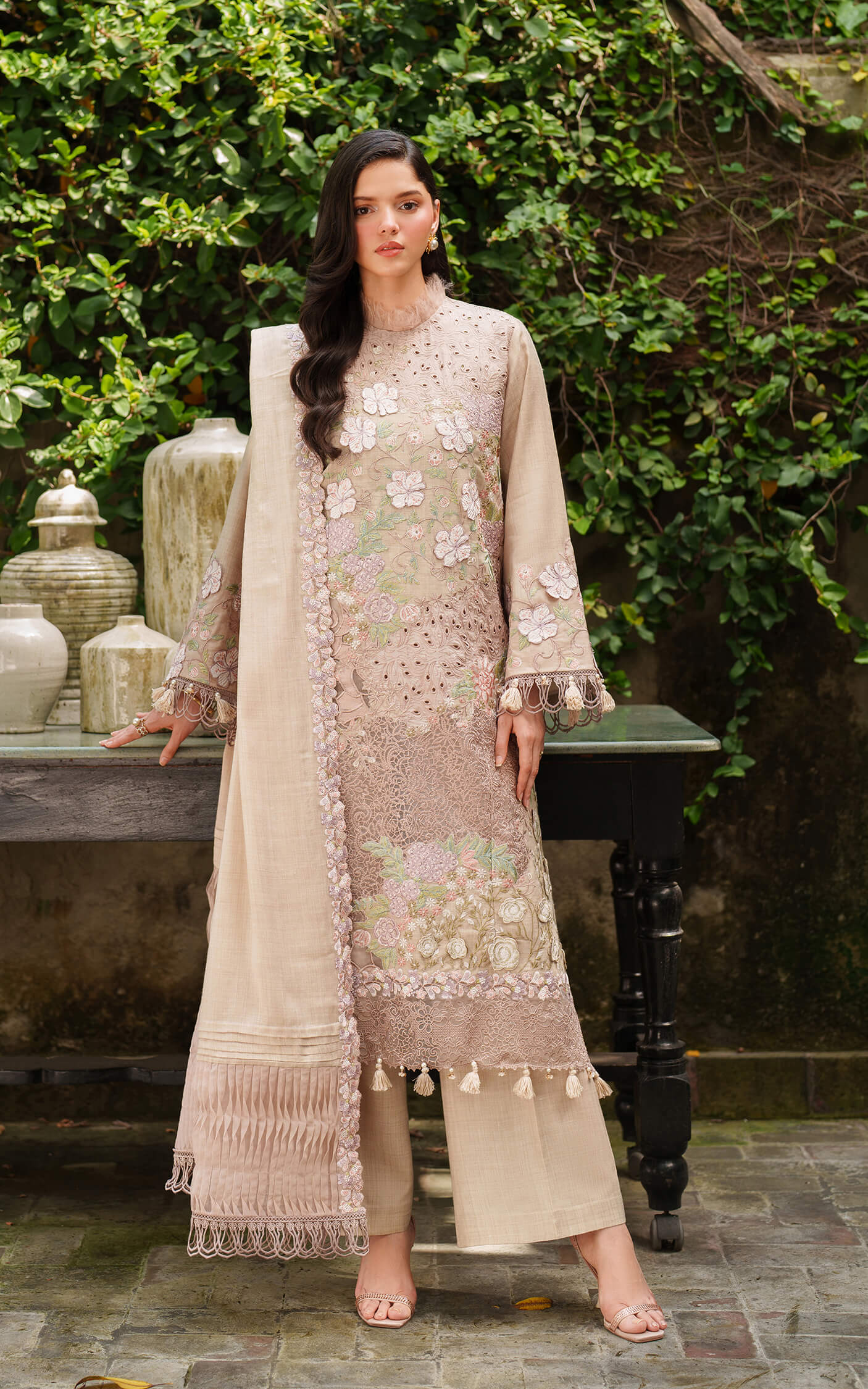 Asifa and Nabeel | Pashmina Luxe 25 | Blanc LWC25-03