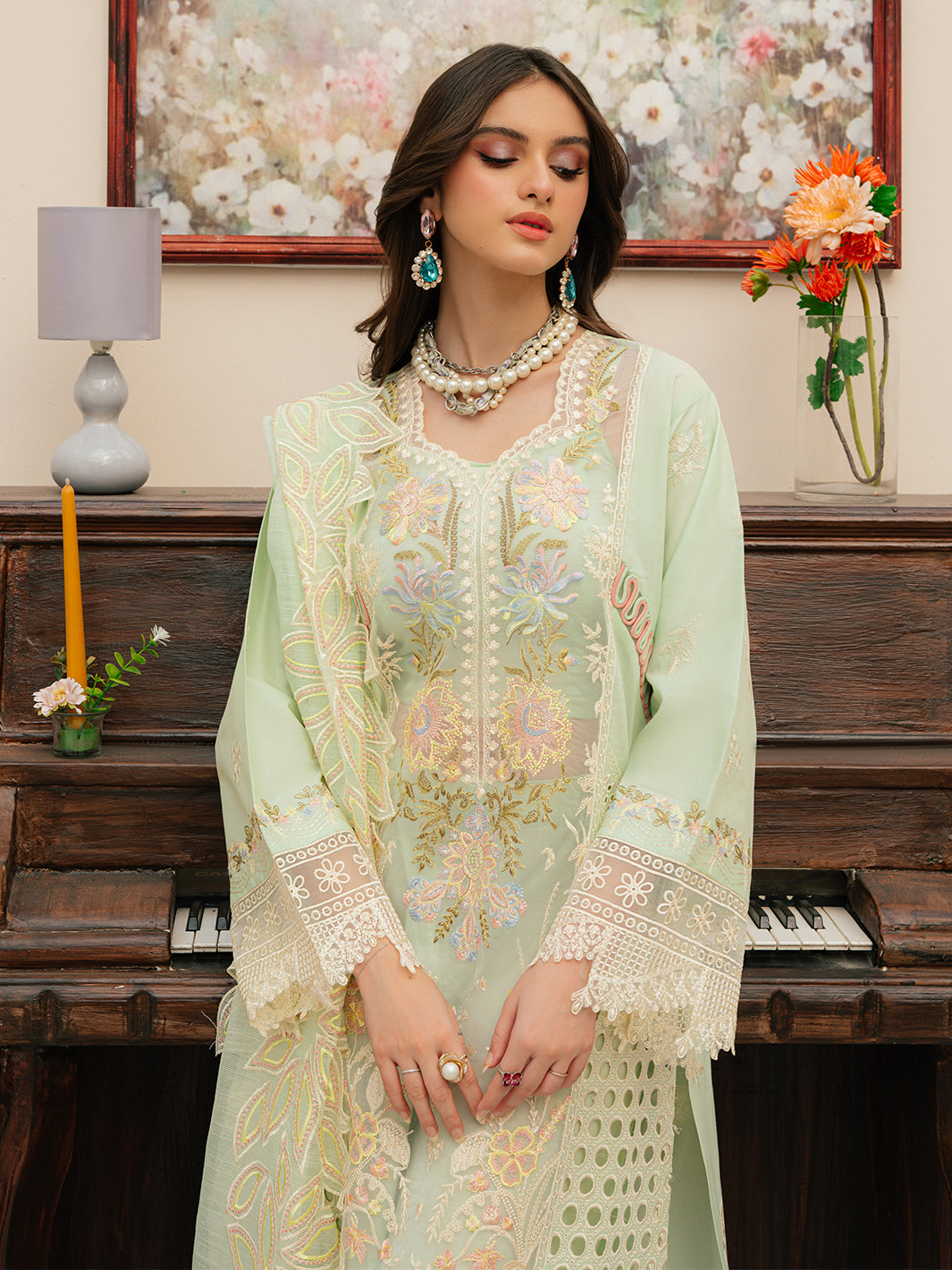Mahnur | Allenura Luxury Lawn 24 | CAROLINE - House Of Anaya