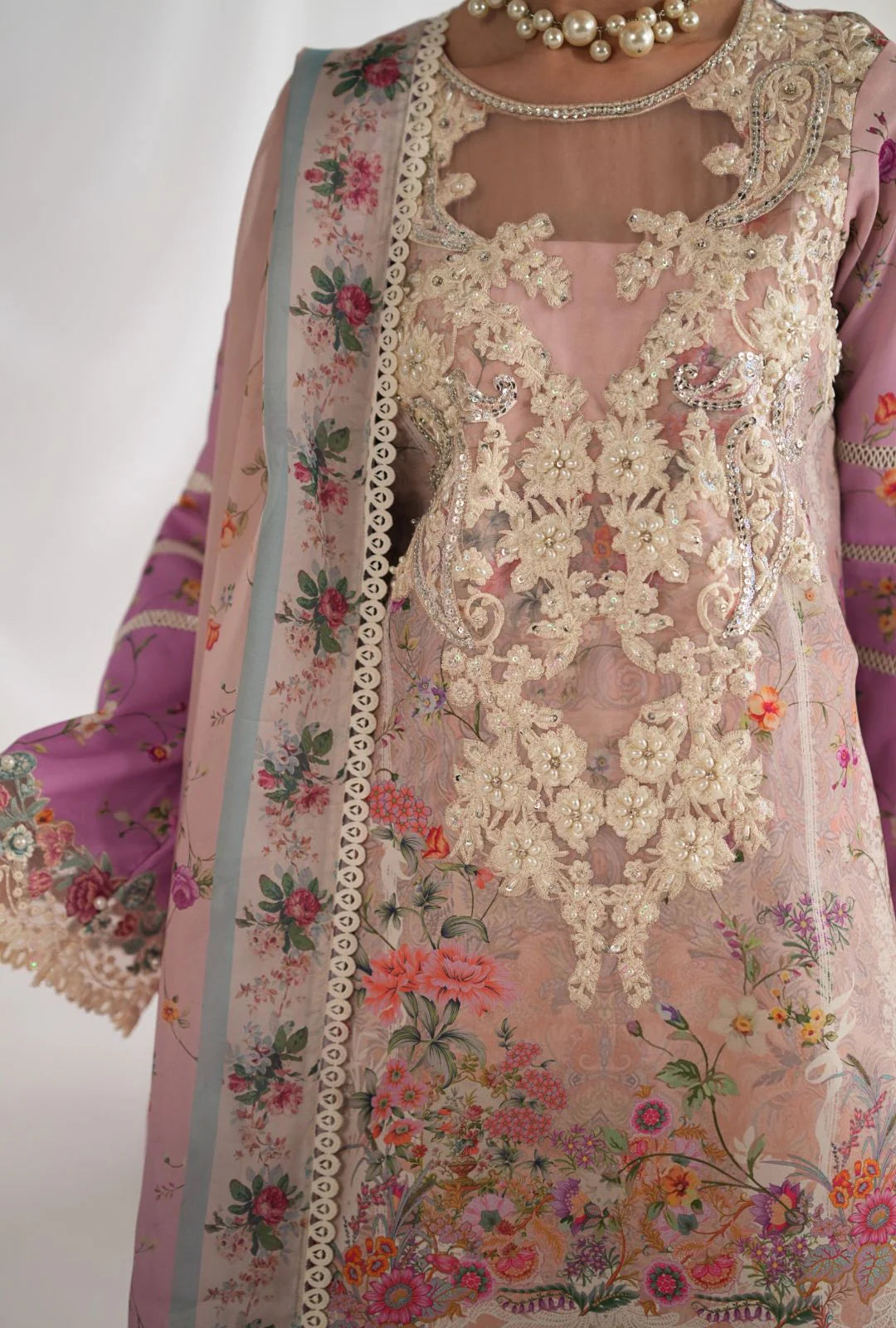 AJR couture | Garden Whisper | CEYLA