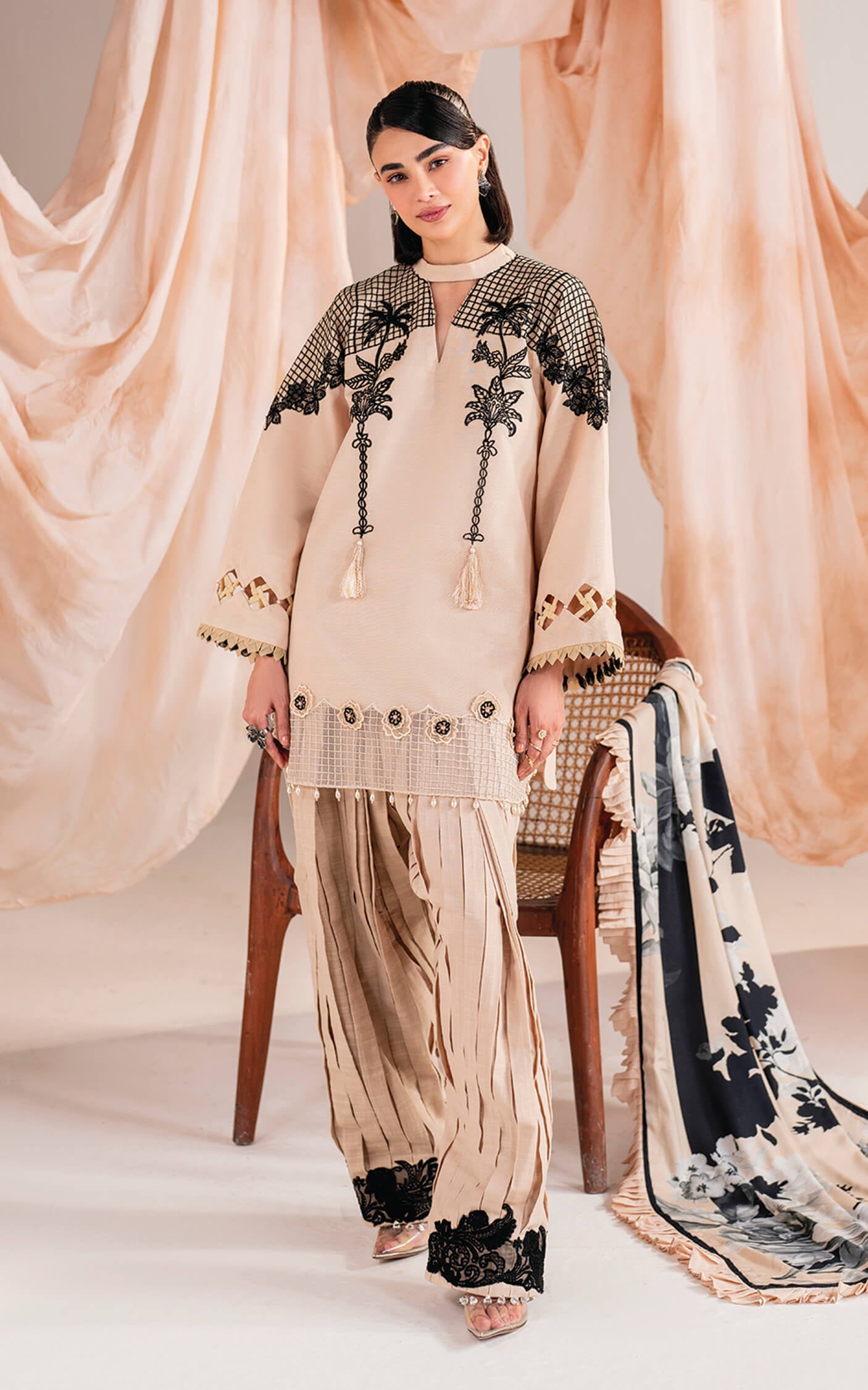 Asifa and Nabeel | Winter Meraki 24 | Cascade-MW-13 - House Of Anaya