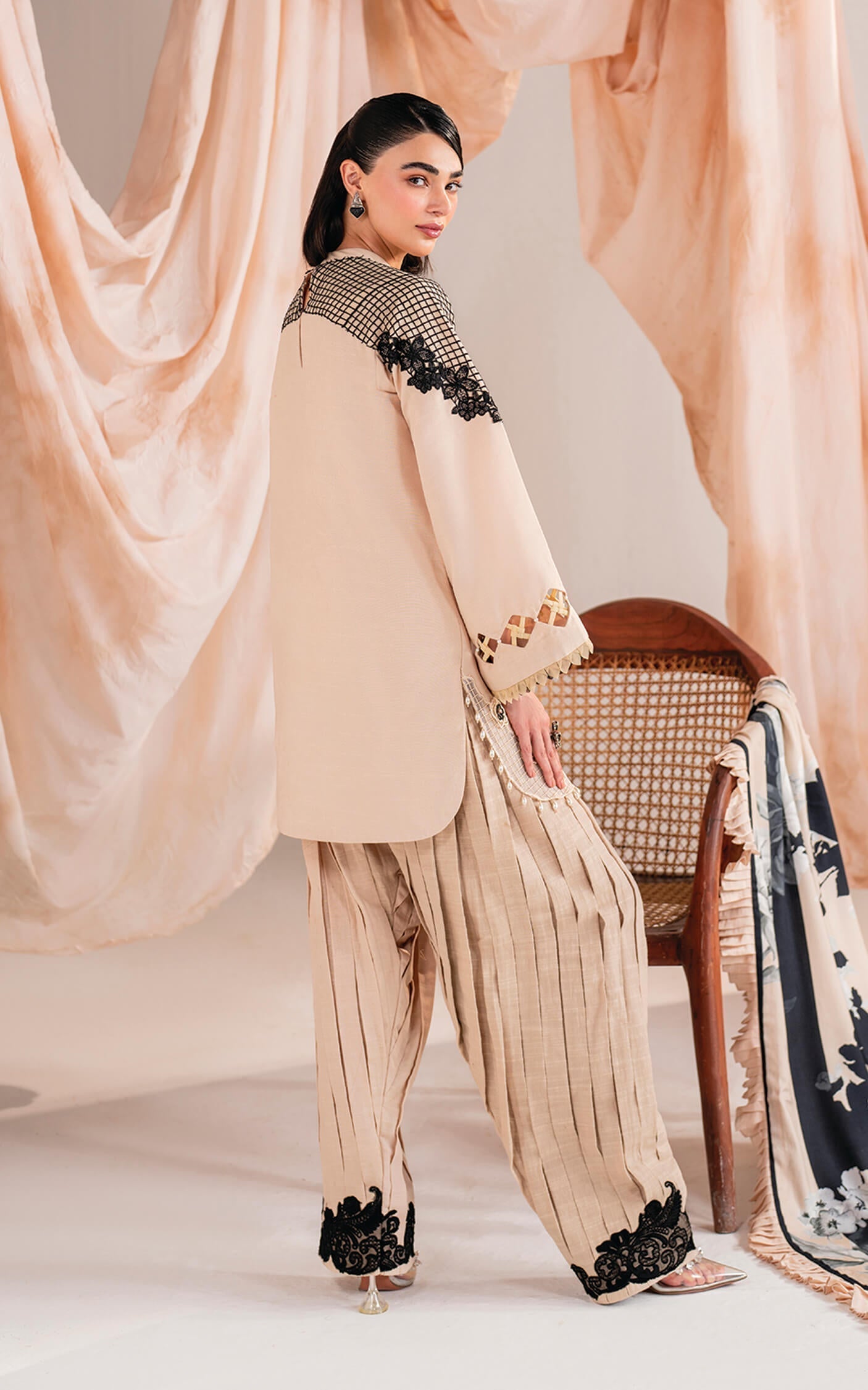 Asifa and Nabeel | Winter Meraki 24 | Cascade-MW-13 - House Of Anaya