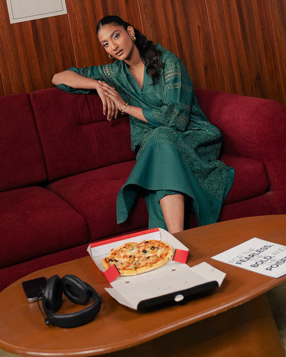 Mushq | no rules | Concrete Rebel