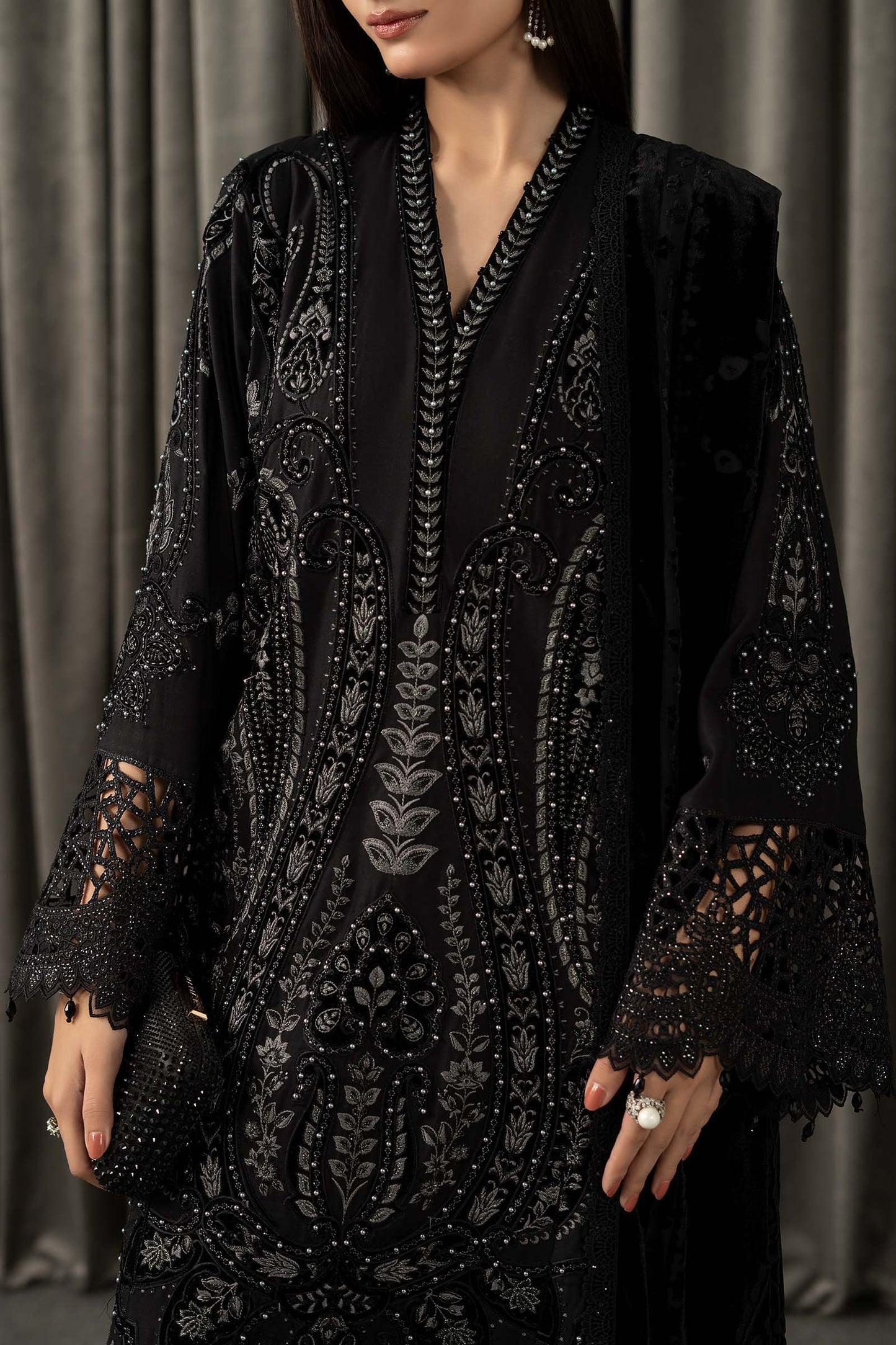 Maria B | Winter Luxe Pret 25 | WLS-1307-Black