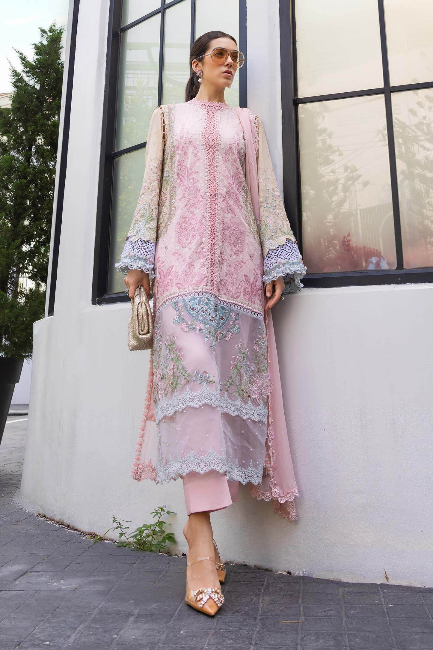 Maria B | Luxury Lawn 26 | 3 Piece Embroidered Lawn Suit