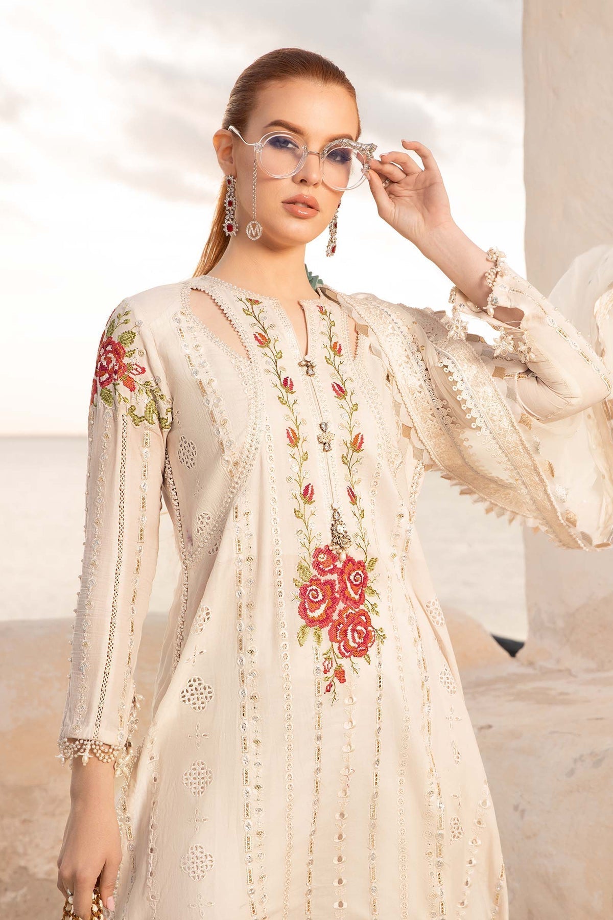 Maria B - D-2412-A - Lawn