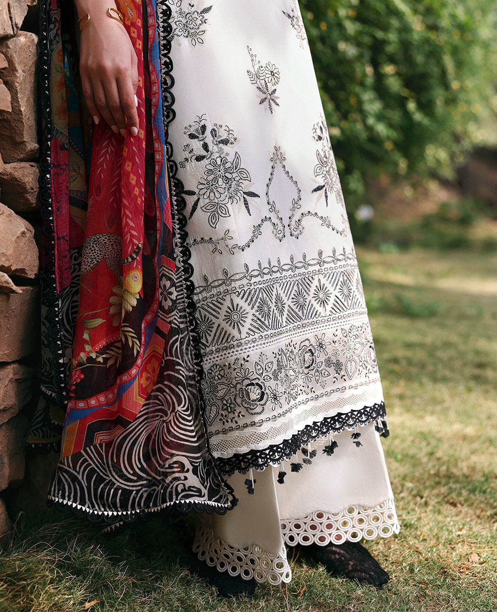 Republic Womenswear | Talia Luxury Lawn 25 | D1-B - Lunara