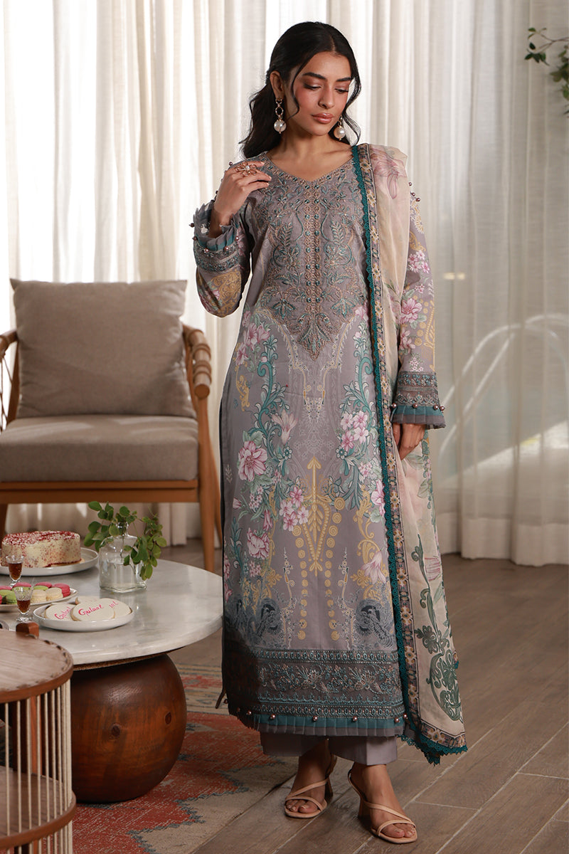 Gulaal | Delia Lawn | Orra