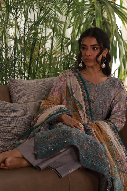 Gulaal | Delia Lawn | Orra