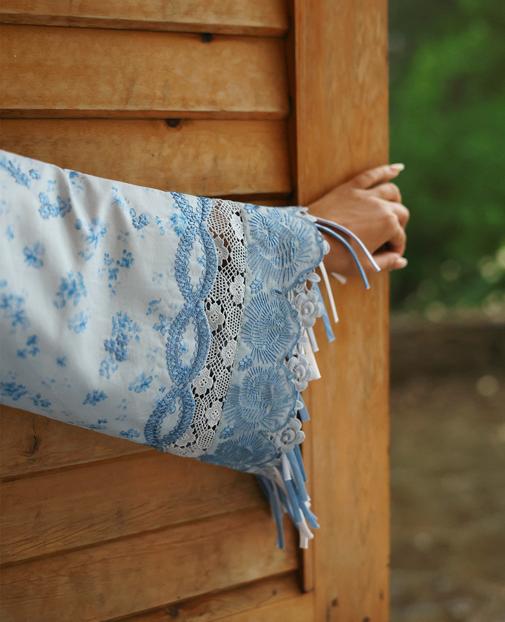 Republic Womenswear | Talia Luxury Lawn 25 | D2-B - Mireya