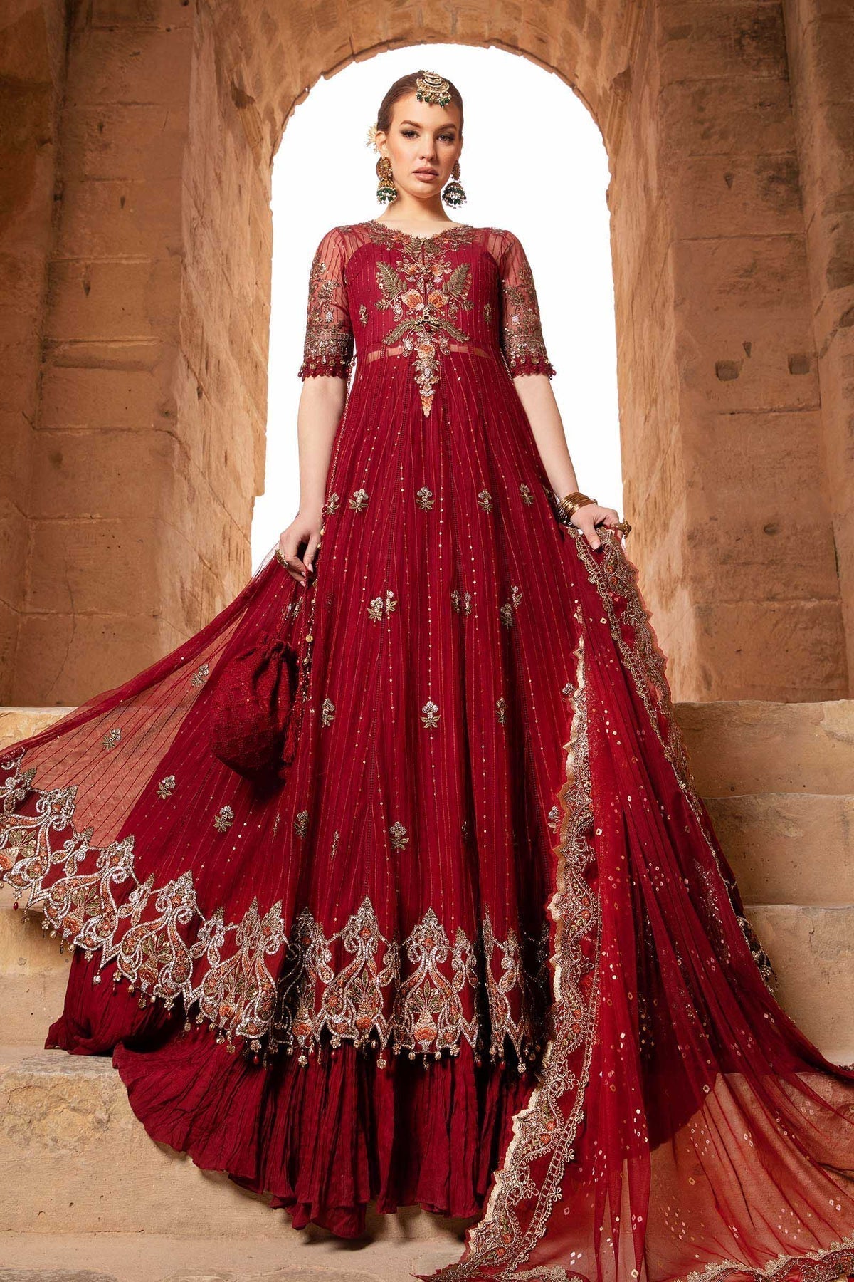 Maria B - D-2403-B - Lawn