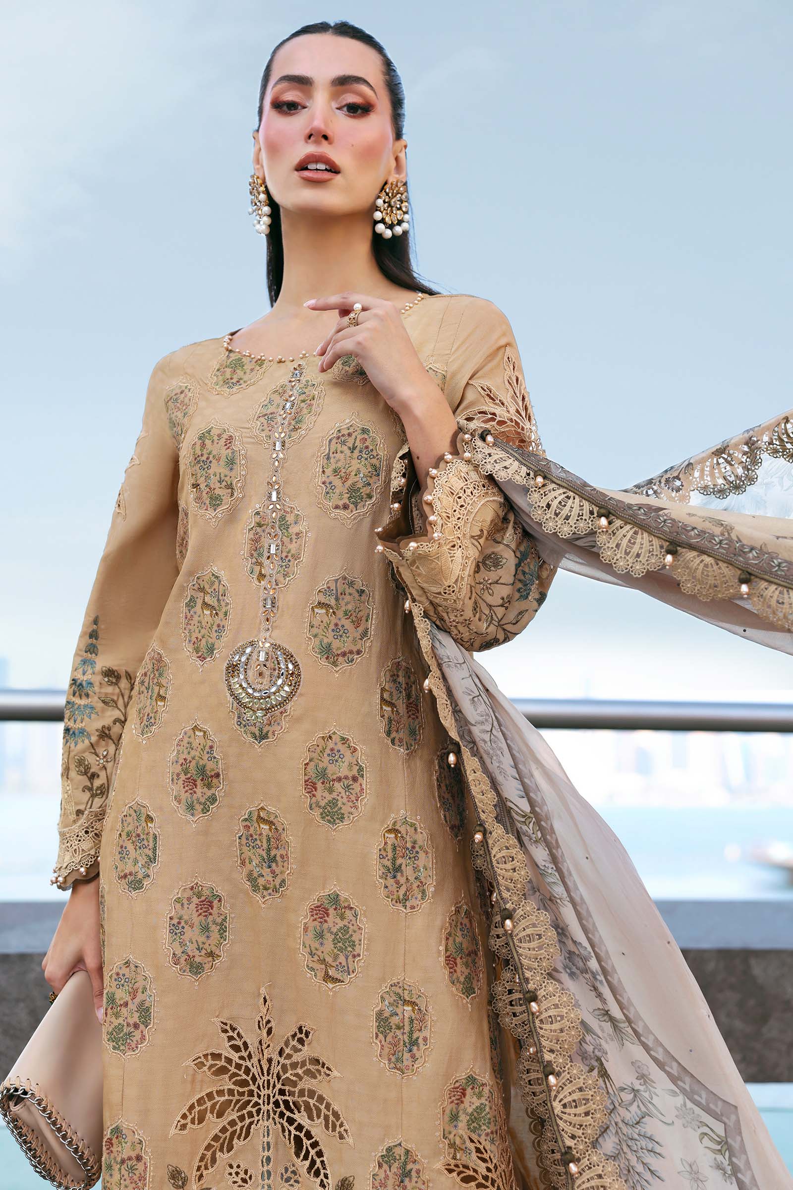 Maria B | Edit Lawn’26 | 3 Piece Unstitched Embroidered Jacquard Lawn Suit