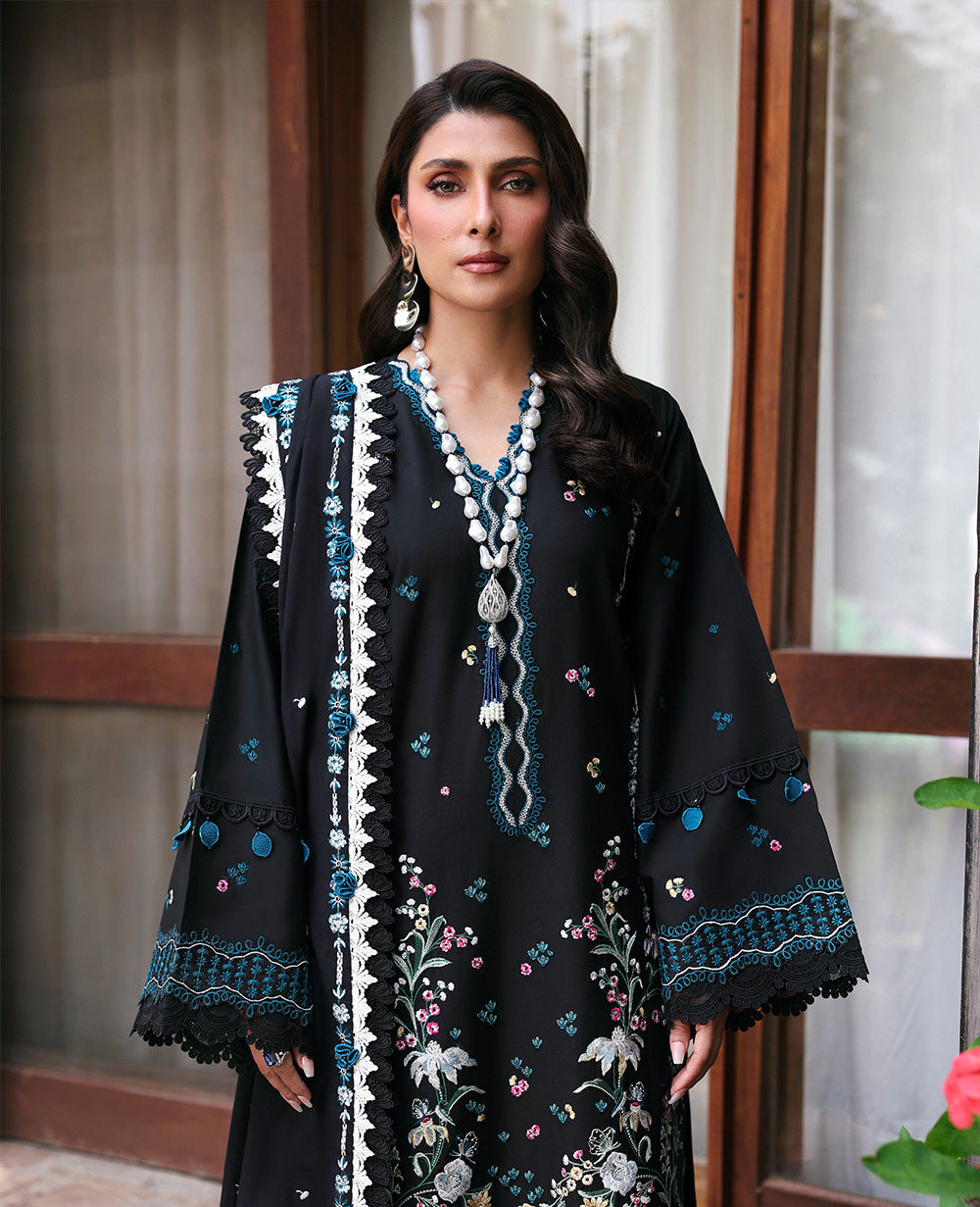 Republic Womenswear | Talia Luxury Lawn 25 | D5-B - Zaraé