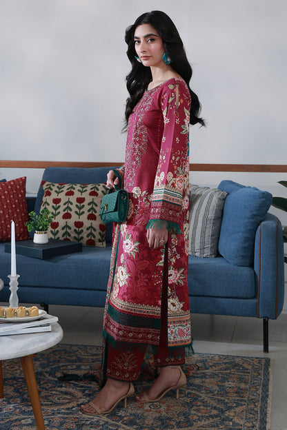 Gulaal | Delia Lawn | Hilyn