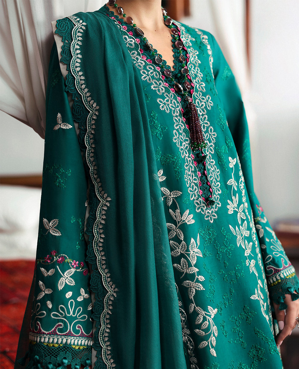 Republic Womenswear | Talia Luxury Lawn 25 | D8-B - Nia