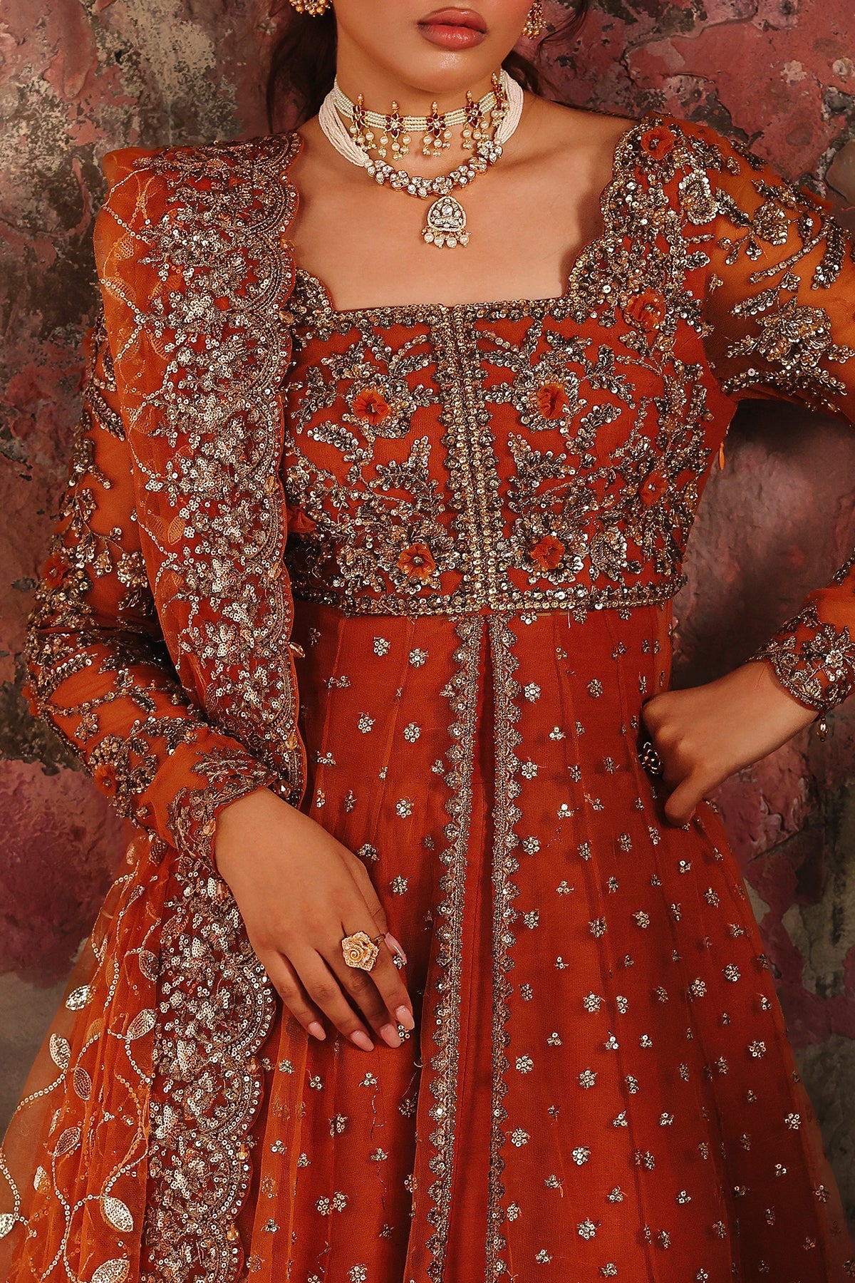 Charizma | Statement Formals | stm-5-01