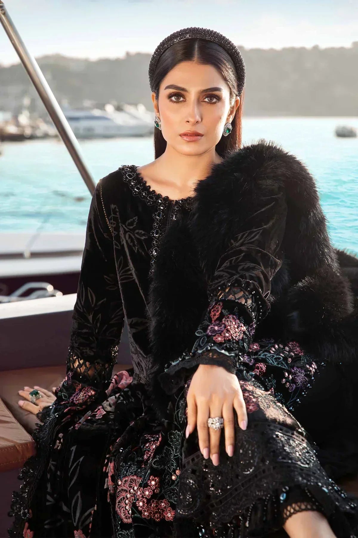 Maria B | Linen 23 | Black DL-1102 - House Of Anaya