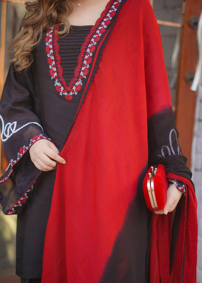 Fozia Khalid | Silk Spire | NOIR - House Of Anaya