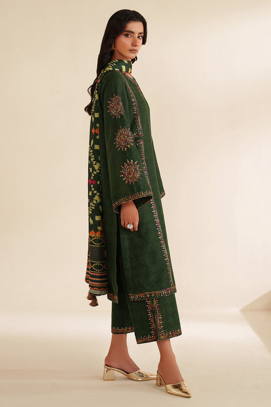 Jazmin | Winter 25 | UW-0212