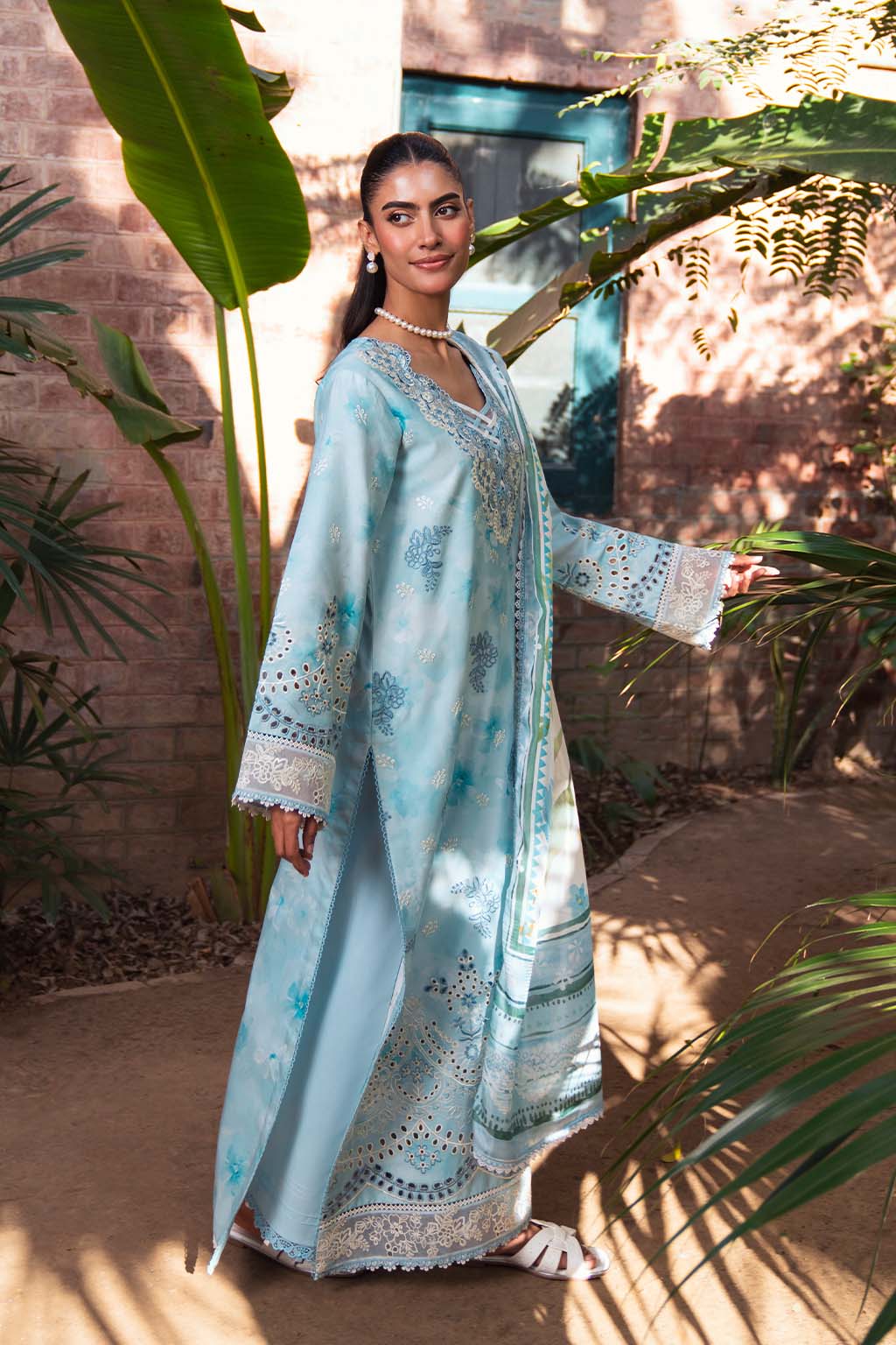Neeshay | Summer Lines Printkari 25 | SKY-WAVE