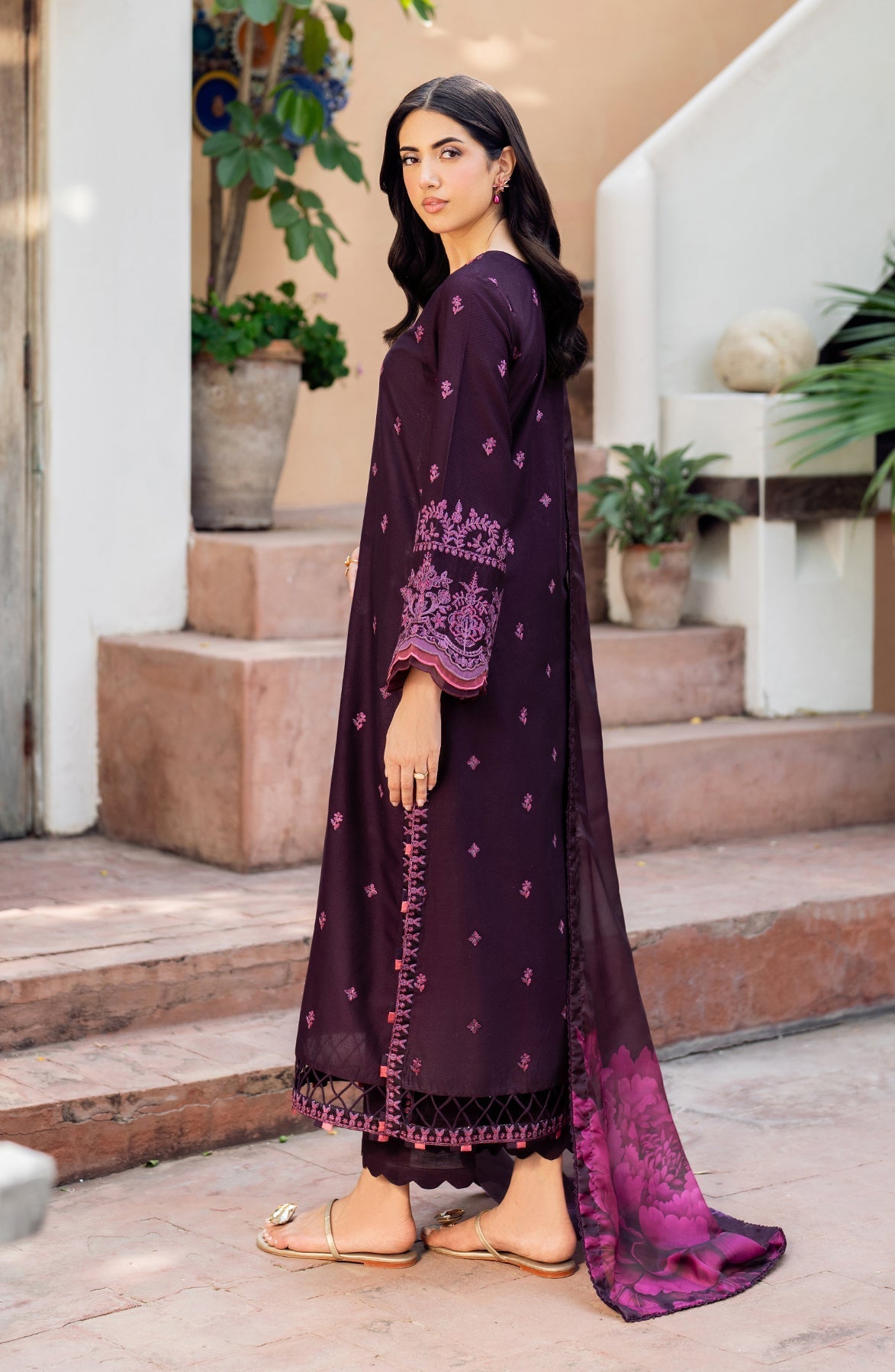 Zarif | Nura Textured Lawn 25 | FAHA