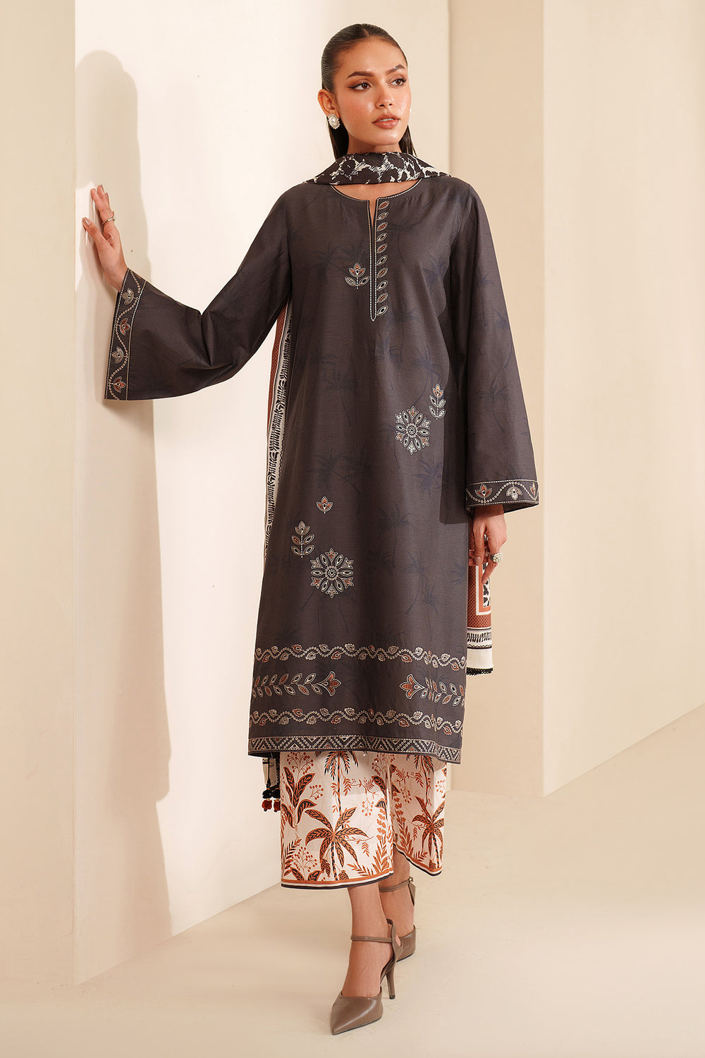 Jazmin | Winter 25 | UW-0213