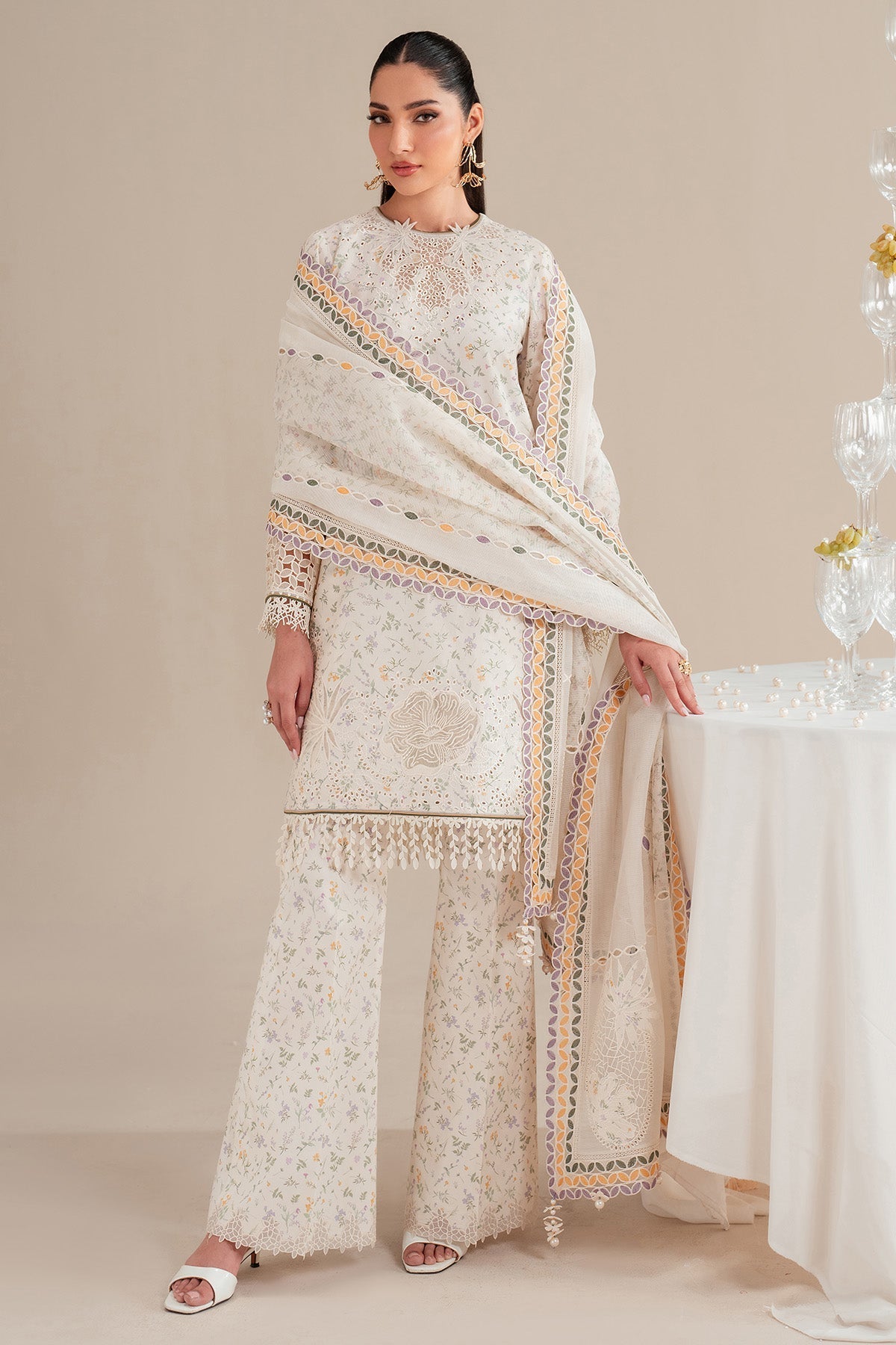 Jazmin | Iris Luxury Lawn 25 | IL'25-D09