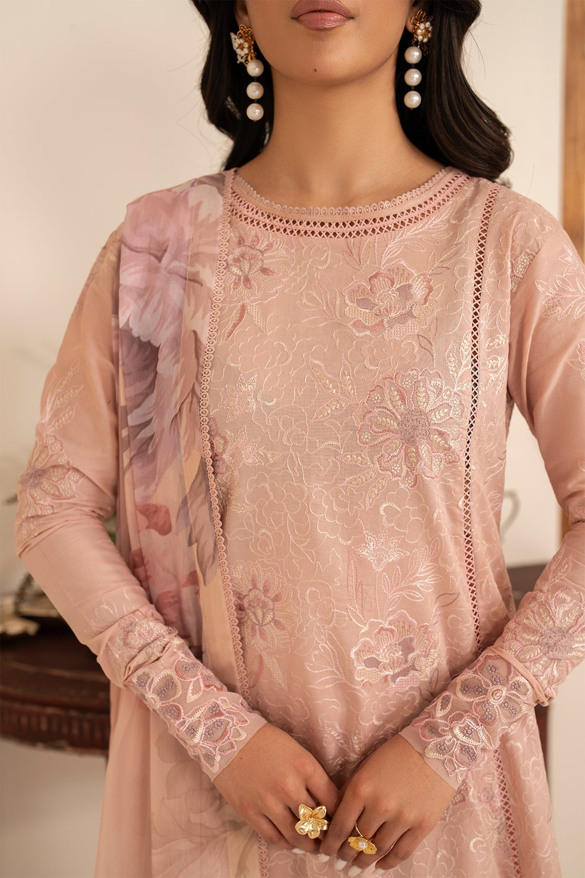 Zarif | Lamhay Luxury Eid Lawn 25 | 10 AREEBAH