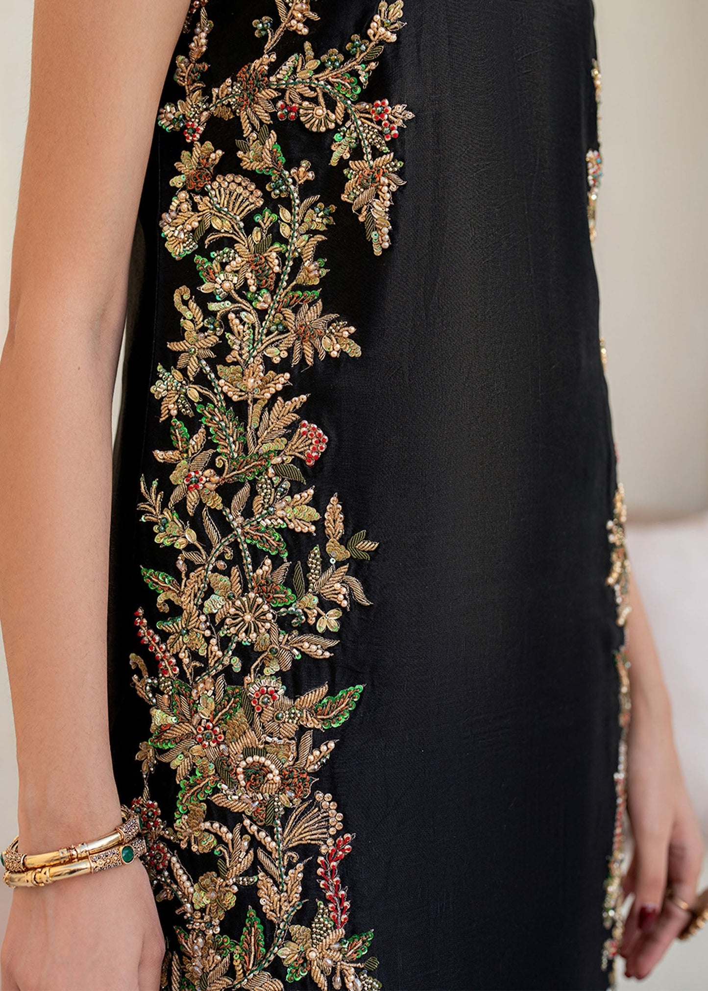 Dastoor | Maahi Luxury Pret 25 | Liyana