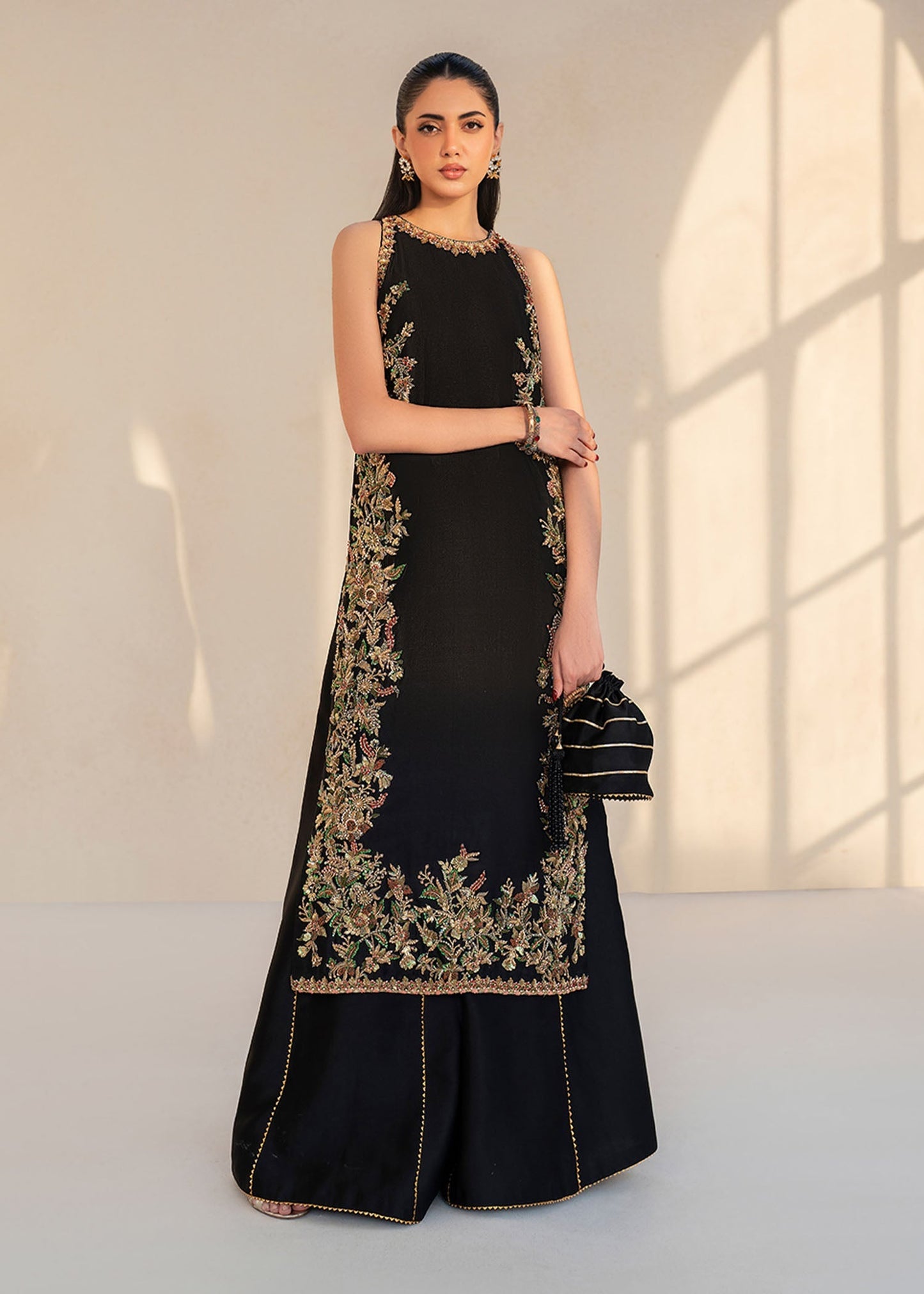 Dastoor | Maahi Luxury Pret 25 | Liyana