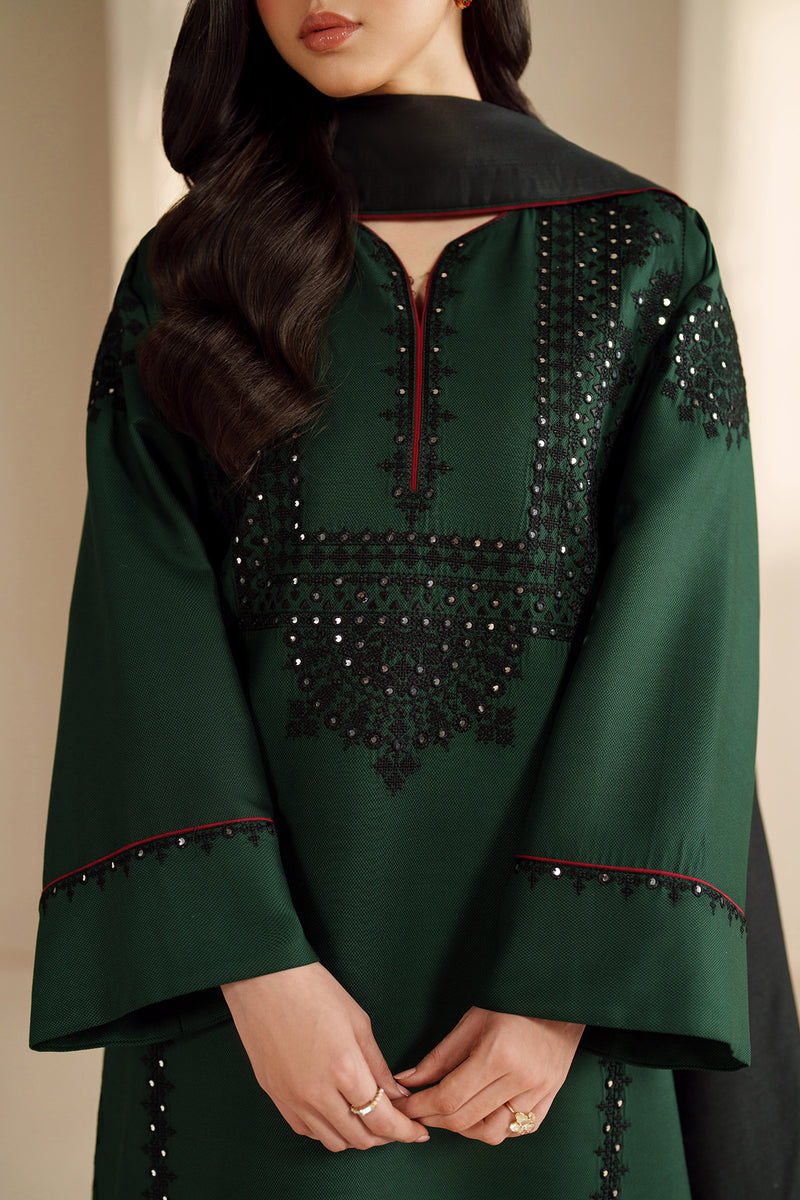 Jazmin | Winter 25 | UW-0206