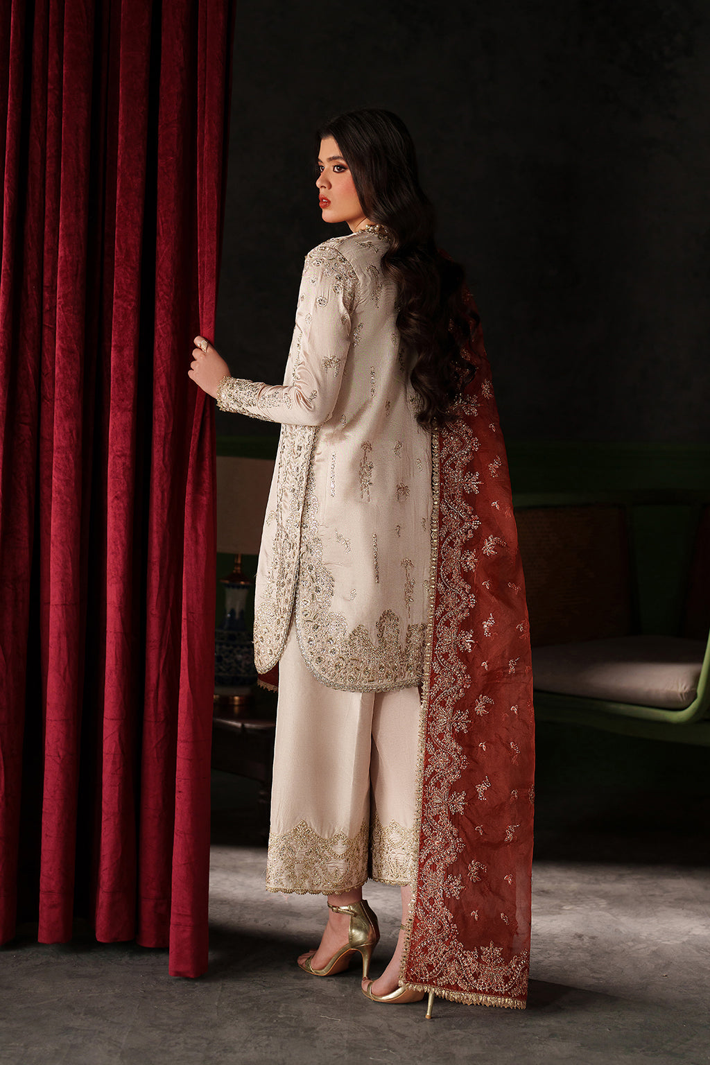 Emaan Adeel | Verve Silk Edit | POISE - S0517