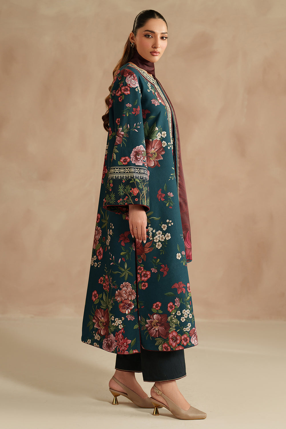 Jazmin | Winter 25 |  UW-0209