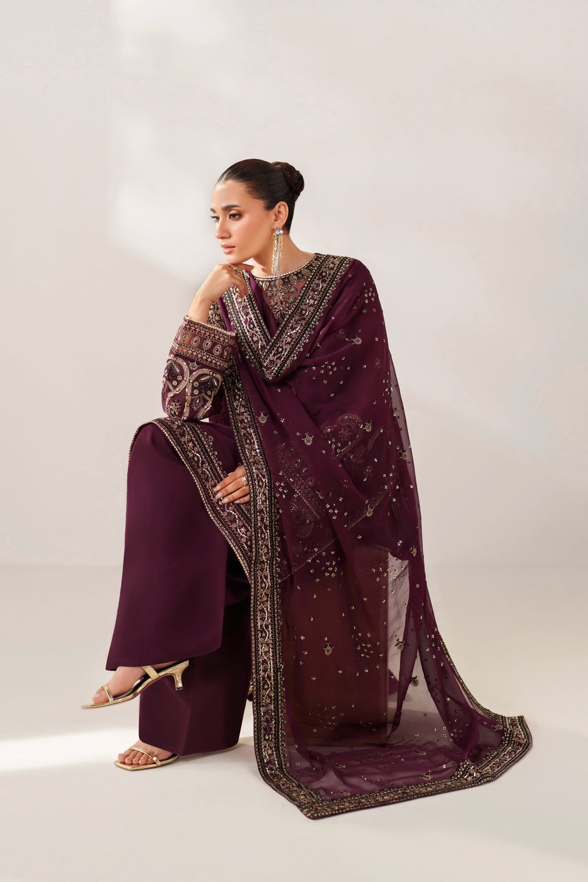 Xenia Formals | Luxury Formals 25 | NURI