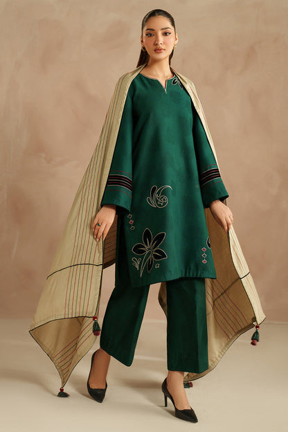 Jazmin | Winter 25 | UW-0168