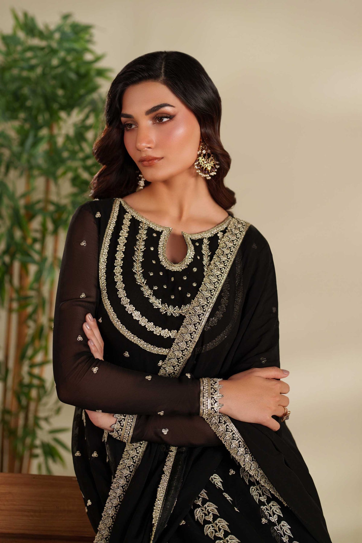 Akbar Aslam | Formal Pret | Parizay