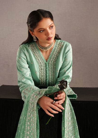 Dastoor | Lyra Eid Luxury Pret 26 | Zahraa
